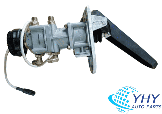 Foot Brake Valve 4613180810/4613154421 Brake Pedal Valve For Trucks